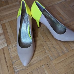 Seychelles Nude and Yellow Leather Pumps US 7